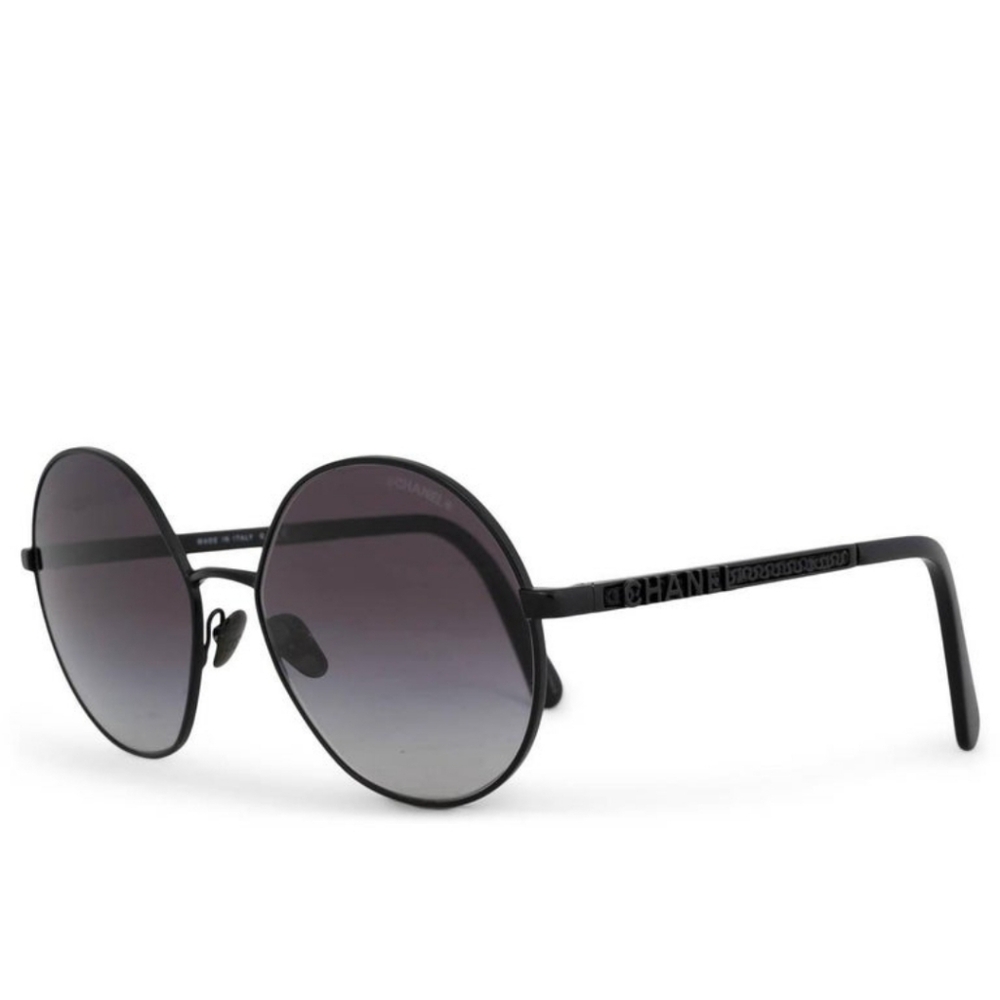 CHANEL Black Gradient Sunglasses